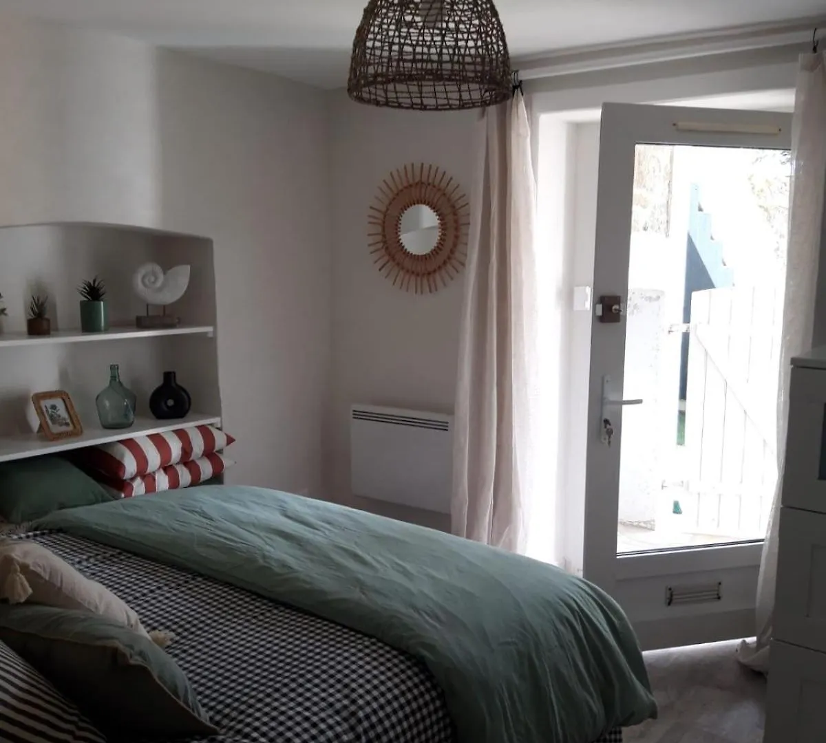 Bel Appartement St Malo Avec Jardin A 2 Pas De La Plage Sillon Saint-Malo Apartment