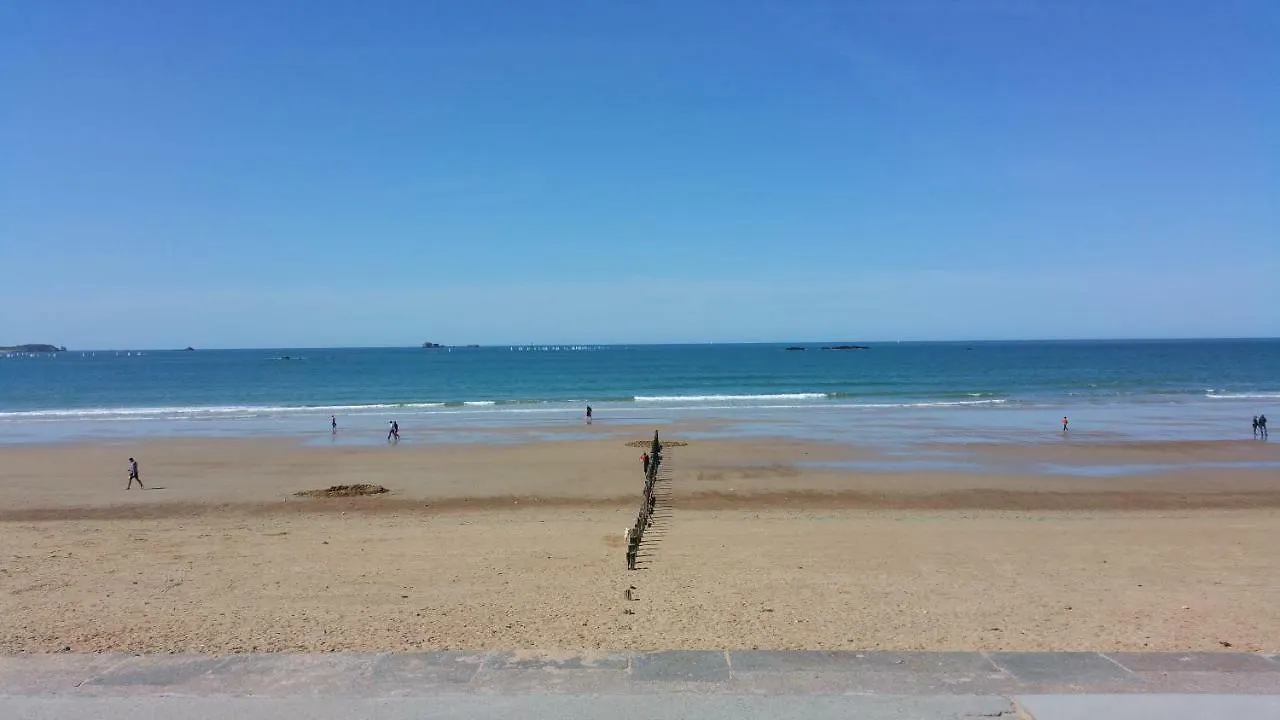 Bel Appartement St Malo Avec Jardin A 2 Pas De La Plage Sillon Saint-Malo 0*,